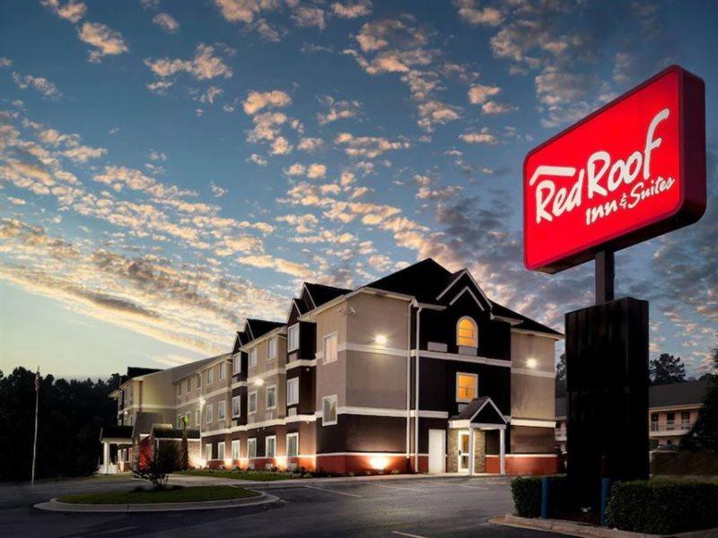 Quality Inn & Suites Augusta Fort Eisenhower Area Bagian luar foto