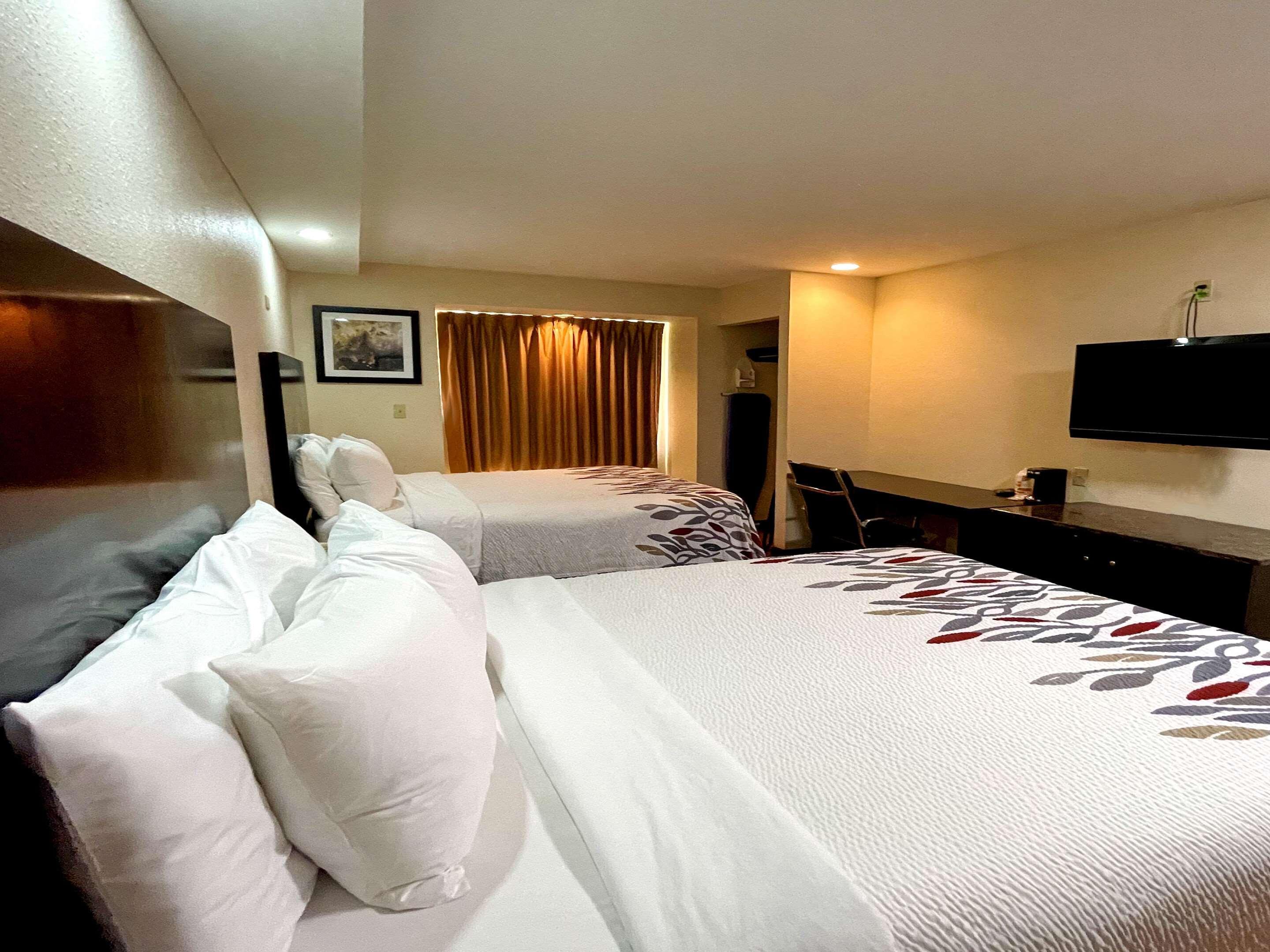Quality Inn & Suites Augusta Fort Eisenhower Area Bagian luar foto